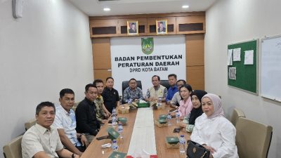 Pansus DPRD Anambas Perkuat Rekomendasi LKPJ 2025 Lewat Konsultasi ke Batam
