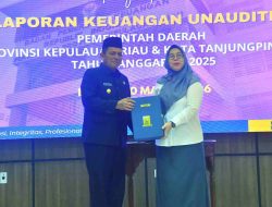 Gubernur Ansar Serahkan Laporan Keuangan Unaudited 2025 ke BPK Kepri