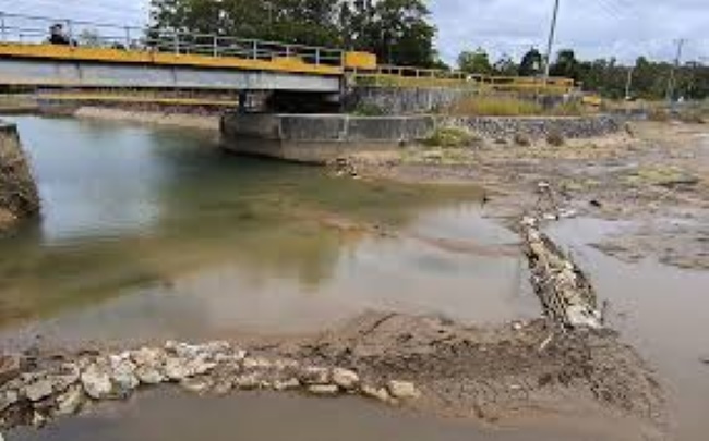 Antisipasi kemarau panjang 2026, Pemprov Kepri mengoptimalkan waduk dan menyiapkan interkoneksi pipa demi menjaga ketahanan air baku di Tanjungpinang dan Bintan.