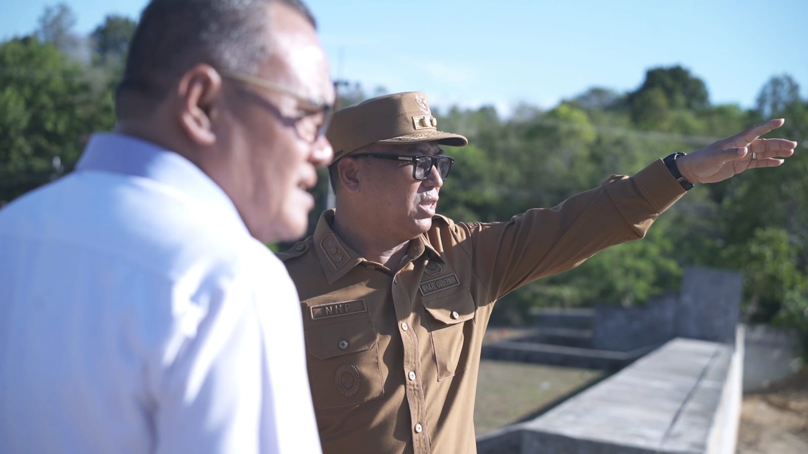 Kondisi rusak berat Waduk Sei Jago Bintan mendorong Wagub Nyanyang menginstruksikan rehab total. Upaya ini penting untuk memulihkan fungsi waduk dan pasokan air bagi ribuan pelanggan.