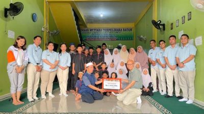 HARRIS Batam Center dan Harris Resort Waterfront Salurkan Infaq Ramadan untuk Anak Yatim dan Dhuafa