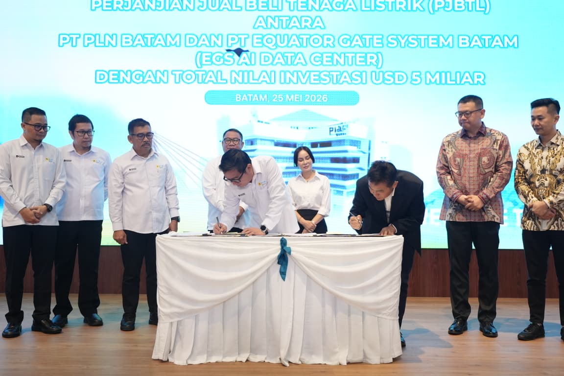 PLN Batam dan EGS menandatangani kerja sama pasokan listrik untuk AI Data Center senilai Rp88 triliun di Nongsa. Proyek ini diproyeksikan memperkuat Batam sebagai pusat ekonomi digital regional.