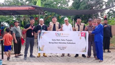 Capella Honda Serahkan Hewan Kurban ke Masjid Al Multazam Tanjungpinang