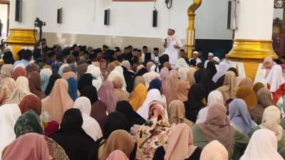 Ustaz Das’ad Latif Kembali Guncang Jemaja, Jemaah Membludak Padati Masjid Al Kautsar