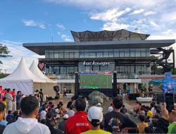 Ratusan warga Palu antusias nobar Bola Gembira Piala Dunia 2026