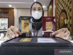 Minggu pagi harga emas UBS, Antam, dan Galeri24 di Pegadaian turun
