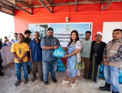 Dampingi Warga di Lingkungan Baru, PT Batamraya Sukses Perkasa Salurkan 150 Paket Sembako di Pulau Ngenang