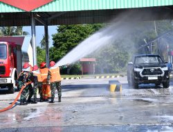 Lanud Raden Sadjad dan Pertamina Uji Prosedur Penanganan Simulasi Keadaan Darurat Aviation Fuel Terminal Ranai
