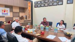 Kadin Kepri mulai bergerak membenahi sektor pariwisata dengan mengumpulkan asosiasi wisata. Sejumlah isu strategis dibahas, mulai dari travel ilegal, mahalnya tiket ferry internasional, hingga usulan Visa on Arrival di seluruh pintu masuk Kepri.