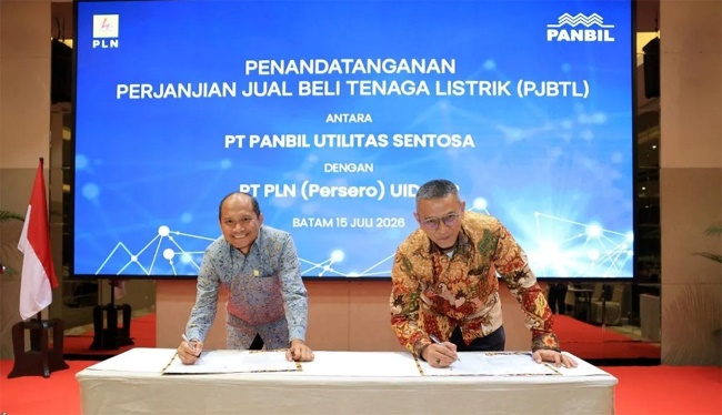 PLN UID WRKR dan PT Panbil Utilitas Sentosa memperkuat sistem kelistrikan Batam-Bintan melalui pembangunan PLTU Tanjung Sauh berkapasitas 300 MW. Proyek ini diharapkan mendukung investasi industri AI, pusat data, semikonduktor, dan manufaktur berteknologi tinggi di Batam.