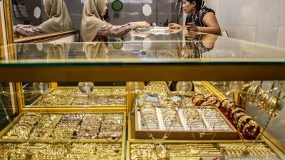 Harga emas Antam Senin turun Rp4.000 ke angka Rp2,610 juta/gr