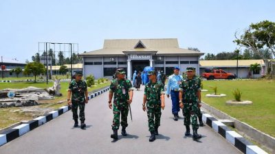 Danlanud Raden Sadjad Antar Kepulangan Pangkosek II dari Natuna