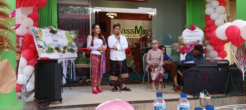 Ferry dan Mira Owner Cassmira Salon Spa and Massage