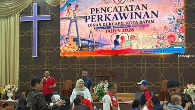 Disdukcapil Batam Jemput Bola, Warga Bisa Nikah Tercatat dan Dokumen Langsung Lengkap