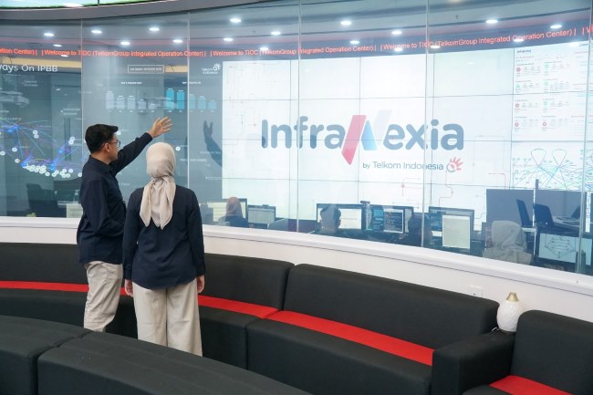 Kinerja InfraNexia semester I 2026 mencatat pendapatan Rp7,7 triliun, pendapatan eksternal tumbuh 31%, dan margin EBITDA mencapai 54,5%.