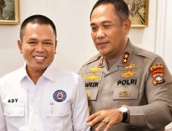 Oase dari Sang Jenderal di Tengah Badai Fitnah Saudara Kandung