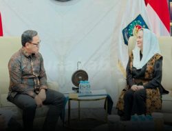 Buka Akses Perbatasan, Bupati Natuna Cen Sui Lan Temui Wamendagri Bima Arya Dorong Kerja Sama Sister City Hainan