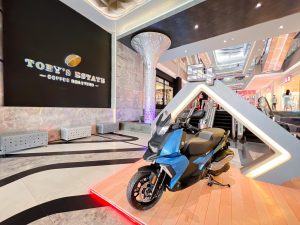Grand Batam Mall Kembali Adakan Undian Dengan Hadiah Utama 1 Unit Sepeda Motor BMW C400X