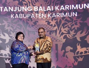 Galeri Foto: Kabupaten Karimun Dapat Piala Adipura Keempat