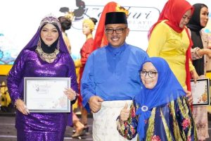 Atraksi Sanggar Nusantara & Mancanegara, Tutup KSM Ke-25, Jefridin Beri Apresiasi 