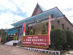 Sampai Tamat Sekolah, Seragam SMK N 1 Tanjungpinang Tak Dikasih, Pembayaran Sudah Lunas