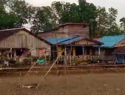 Cen Sui Lan Anggarkan Dana Aspirasi Rp 1 Miliar untuk Rehab 50 Rumah Warga Suku Laut di Sei Asam Karimun