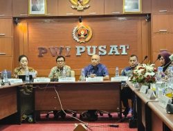 Menteri Koperasi dan UKM Dorong Kaum Perempuan Mengembangkan Sektor Produktif