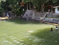 Memikatnya Keindahan Alam Air Terjun Batu Ampar di Kabupaten Lingga, Kepri