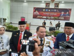 Penjabat gubernur berikan motivasi kerja aparat pada HUT Ke-60 Sultra