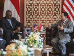 Menhan AS Bahas Modernisasi Militer Hingga Ucap Selamat Ke Prabowo