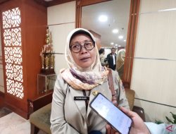 Jalan kaki bisa kurangi produksi emisi
