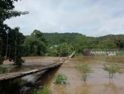Empat jembatan gantung di OKU putus diterjang banjir
