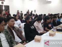 Pemkab Gianyar sosialisasi prosedur kerja ke luar negeri kepada siswa
