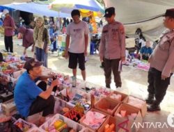 Polsek Batumandi Kalsel cek stok bahan pokok secara berkala