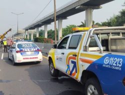 Jasa Marga respons cepat kecelakaan di KM 6 B Tol Jakarta-Cikampek