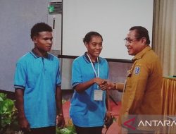 Dispar Biak latih 40 petugas kebersihan destinasi wisata