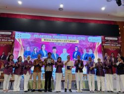 Resmi Dilantik, Lisa Yulia Langsung Memberikan SK WiLAT Batam kepada Rima Rismaya & WiLAT Tj Pinang & Bintan Kepada Effiyati Yusuf