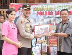 Semarak HUT Bhayangkara ke-78, Polres Lingga Berikan Bantuan Sosial ke Masyarakat
