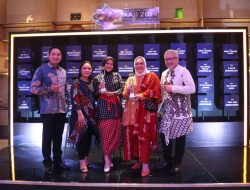 AXA Mandiri Bersama AAJI Lestarikan Lingkungan dan Tingkatkan Literasi Keuangan di Kepri