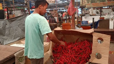 Jaktim Optimistis Program “Rawita Peti” Mampu Stabilkan Harga Pangan