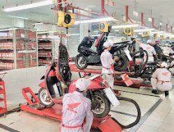 Bisa Hemat 15% dengan Service di AHASS