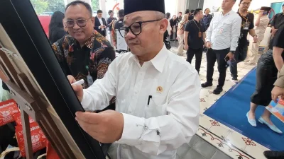 Mendikdasmen: Puasa Kuatkan Karakter Bangsa Wujudkan Generasi Emas