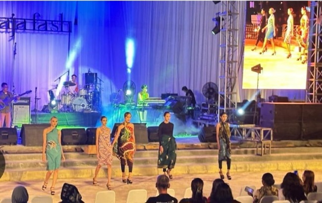 Vina Panduwinata ke Batam untuk tampil di Bajafash 2025 pada 7–8 November. Festival jazz dan fashion ini hadir dengan tema “Peranakan” dan menampilkan musisi lintas generasi serta desainer ternama.