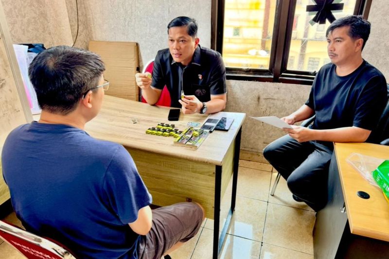 WN Malaysia Edarkan Vape mengandung Narkoba