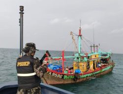Maling Ikan, Kapal Asing di Selat Malaka Kena “Pukat” KKP