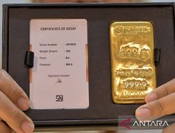 Harga Emas Hari Ini Naik, Antam Hampir Rp2,2 Juta per Gram