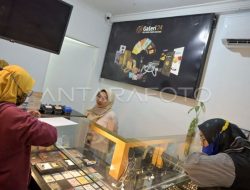 Harga Emas Hari Ini Stabil, Cek Daftar Lengkap Antam, UBS, dan Galeri24