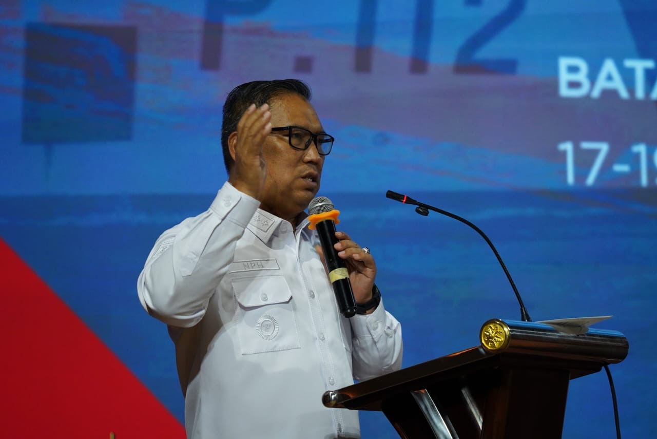 Laut Kepri menghadapi kerentanan tinggi terhadap pencemaran laut. Wagub Nyanyang menegaskan pentingnya latihan Marpolex 2025 untuk memperkuat kapasitas penanggulangan tumpahan minyak di wilayah strategis ini.