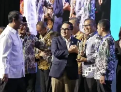 Pengakuan Nasional: Kepri Terima Penghargaan Tingkat Kedua BKN Award 2025
