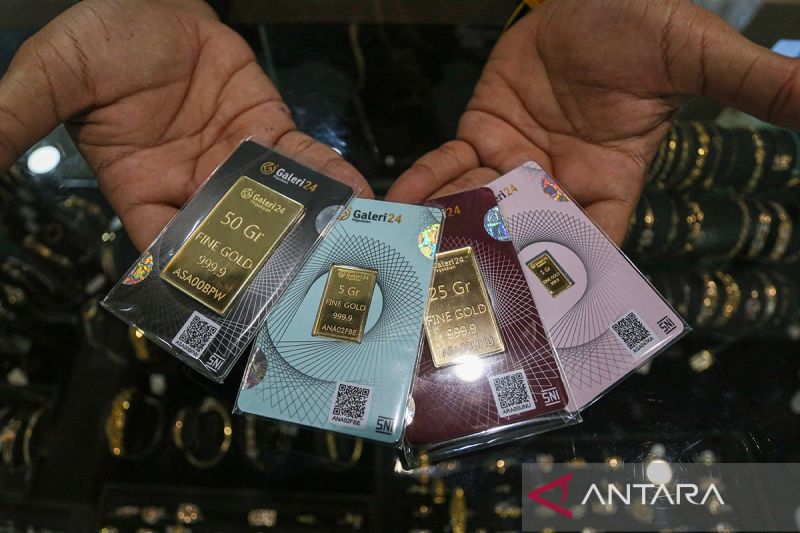 Harga Emas hari ini Selasa 13 Januari 2025